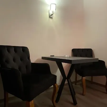 Hotel Lider *