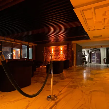 Hotel Lider